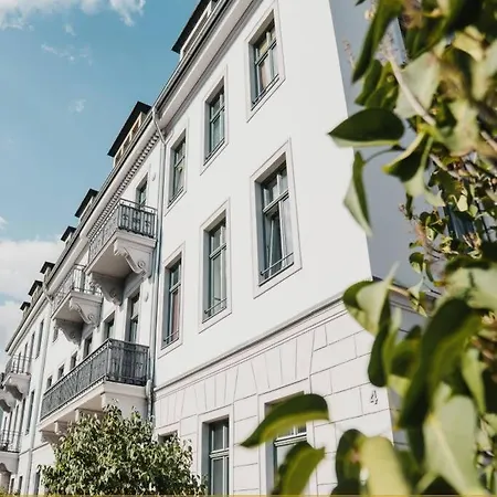 Coffeelounge: Zentrale Wohnung Mit Kueche Inkl. Kaffee Dresden Exterior photo
