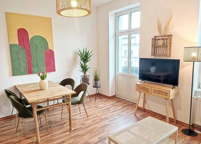 Coffeelounge: Zentrale Wohnung Mit Kueche Inkl. Kaffee