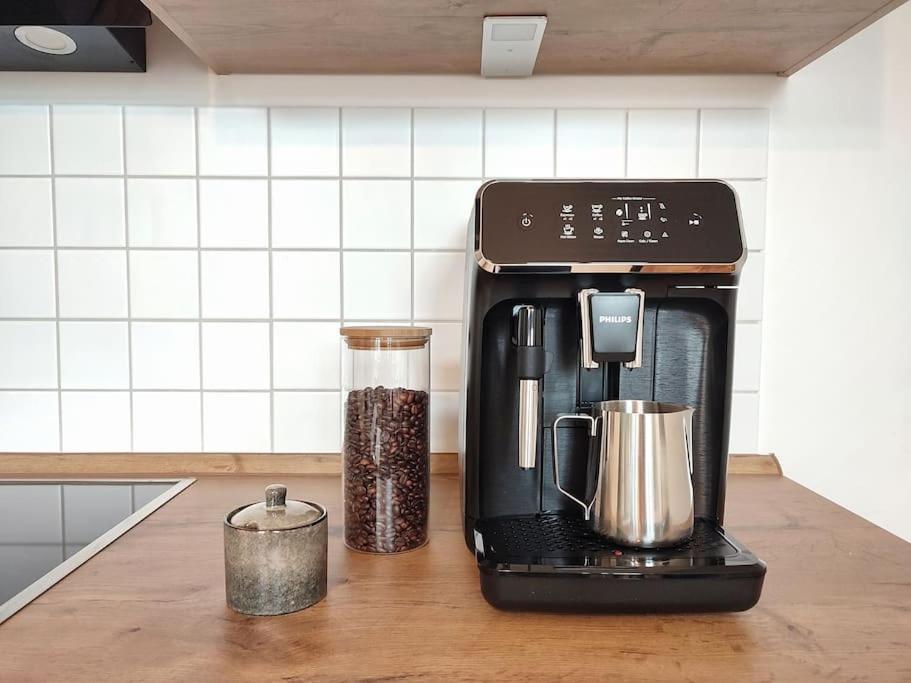 Coffeelounge: Zentrale Mit Kueche Inkl. Kaffee Dresda